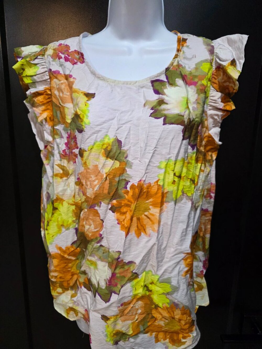 Betsey's Boutique Pink & Orange Floral Top Sz L